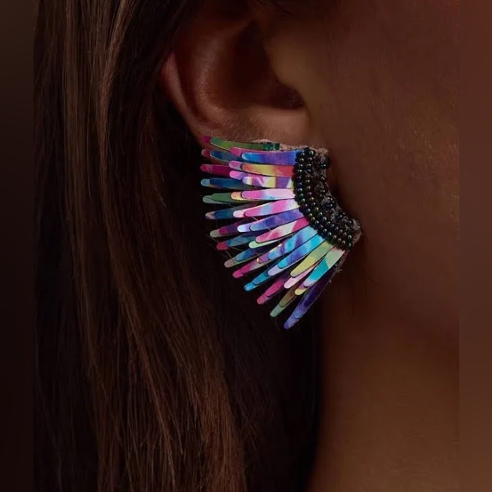 🌺🎉HP🎉🌺 NWT Mignonne Gavigan Mini Madeline Earrings Metallic Rainbow - Picture 13 of 16